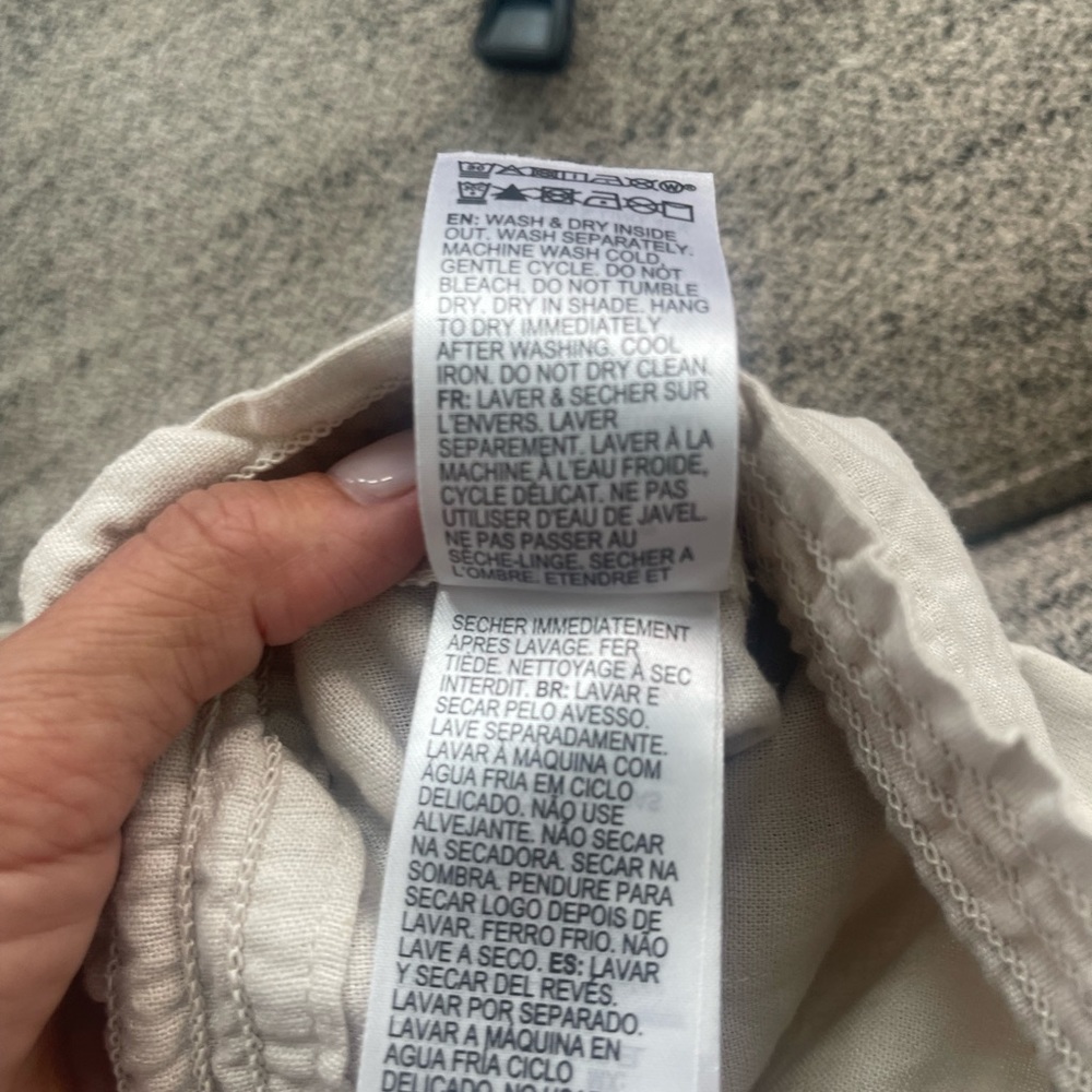 Roxy Women’s Pants - Picture 8 of 8